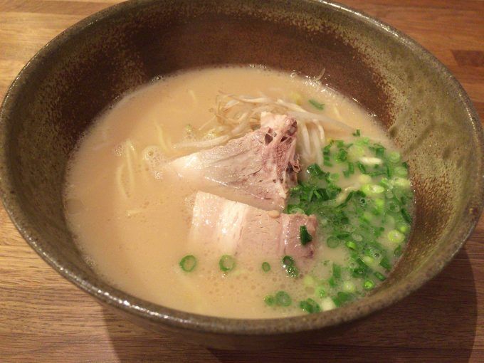 麺NEAROのとんこつラーメン