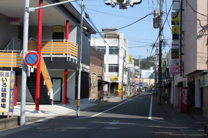 油津の飲食店街