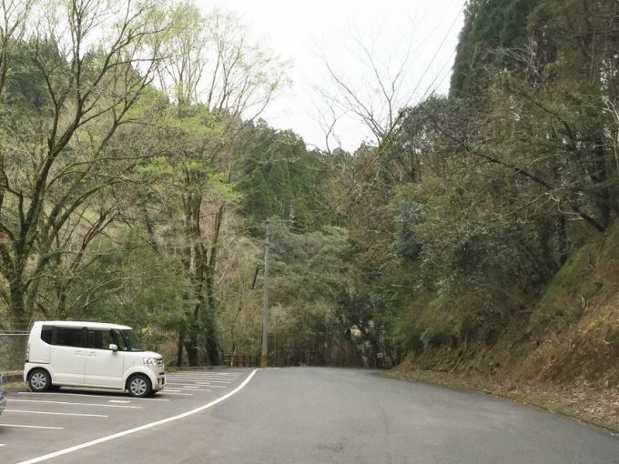 猪八重渓谷第一駐車場