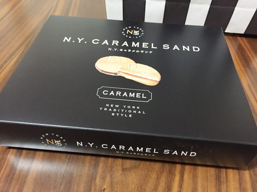 N.Y. CARAMEL SAND の箱