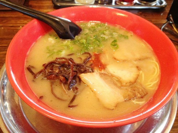 極豚のラーメン（赤トントン）